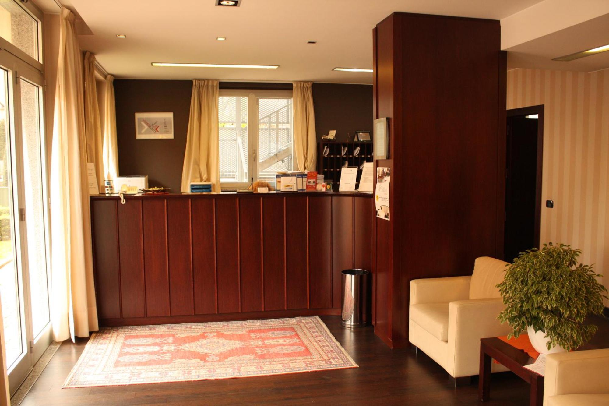Hotel 2C Legnano Eksteriør bilde